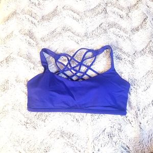 EUC 10 Lululemon Free to Be Wild Bra in Larkspur